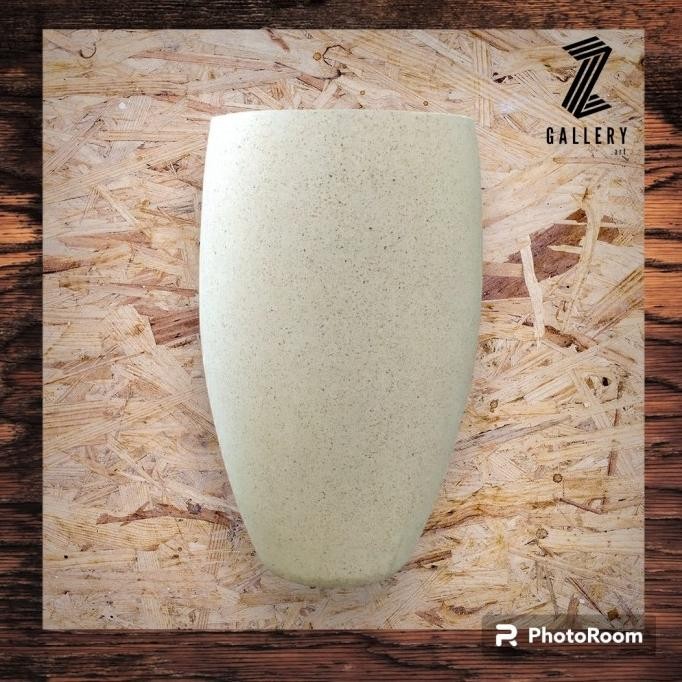 Pot Teraso Gentong Putih