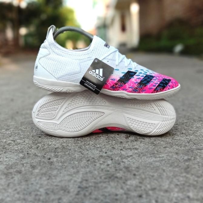 SEPATU FUTSAL ADIDAS PREDATOR FREAK MUTATOR PUTIH PINK TERBARU