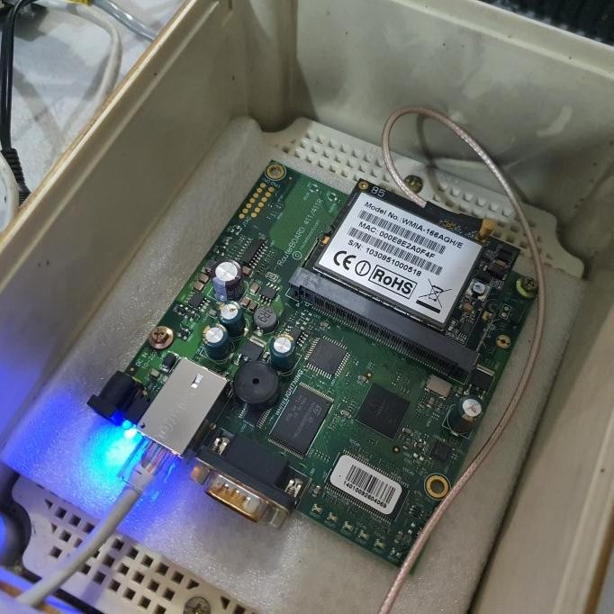 Mikrotik Rb411 + box dan pcie wireless