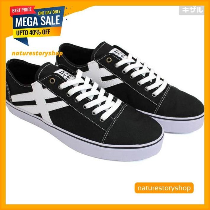 SEPATU DISTRO SNEAKERS PRIA CASUAL AKIRA - KIZARU BEST DEAL 