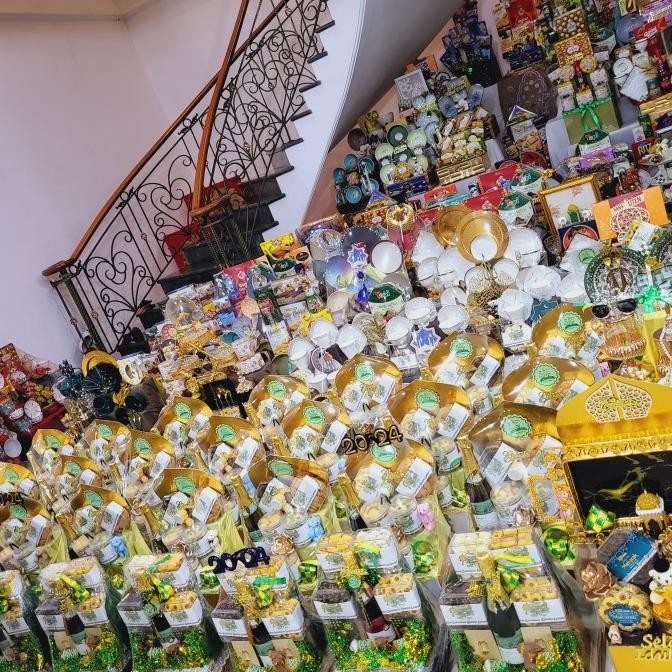 

Sale! Paket Dekorasi Parcel Hampers Hadiah Idul Fitri Kue Kering Keramik 202