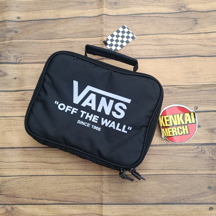 

Lunchbox vnsoffthewall