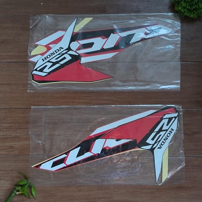 STIKER BODI LIS BODY STRIPING ALL NEW VARIO 125 LED CLICK THAILAND MERAH Berkualitas
