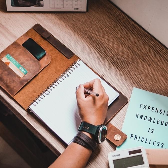 

Buku Agenda Binder A5 Cover Kulit - Paul Model V3 *Gratis Grafir*