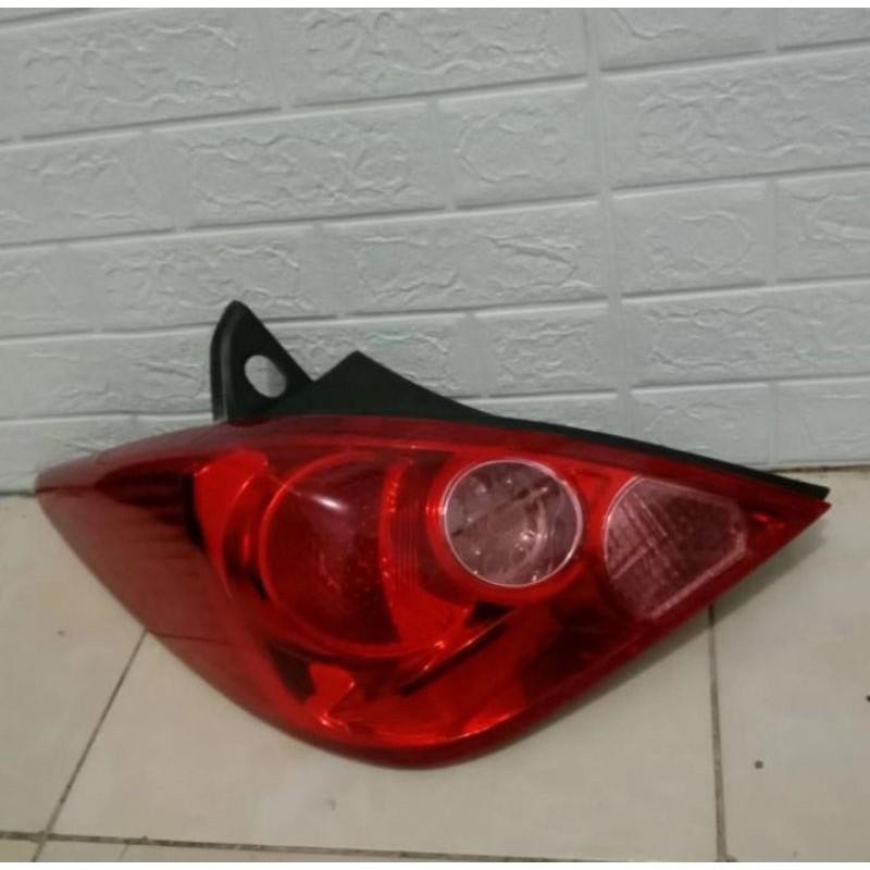 Stoplamp Nissan Latio