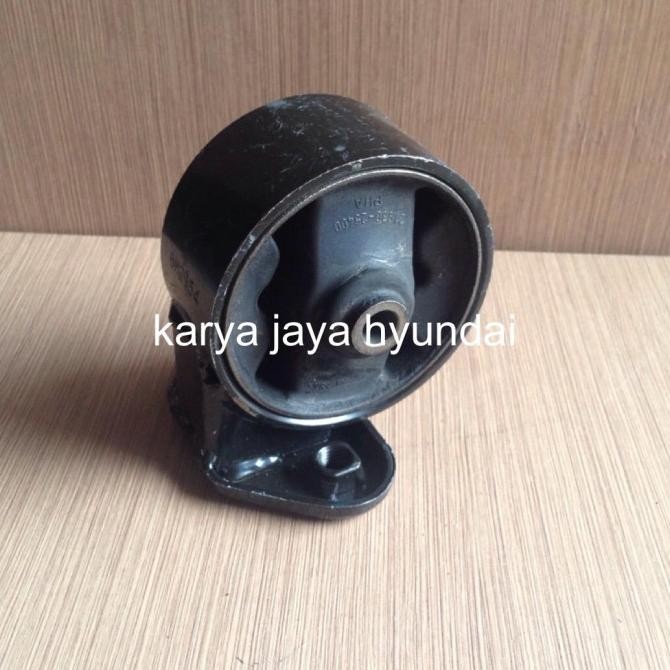 Engine mounting belakang Hyundai Avega