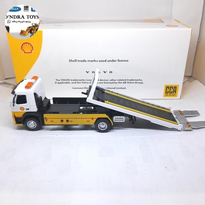 Diecast Miniatur Truk Towing Flatbed Volvo Rescue Truck 1/50