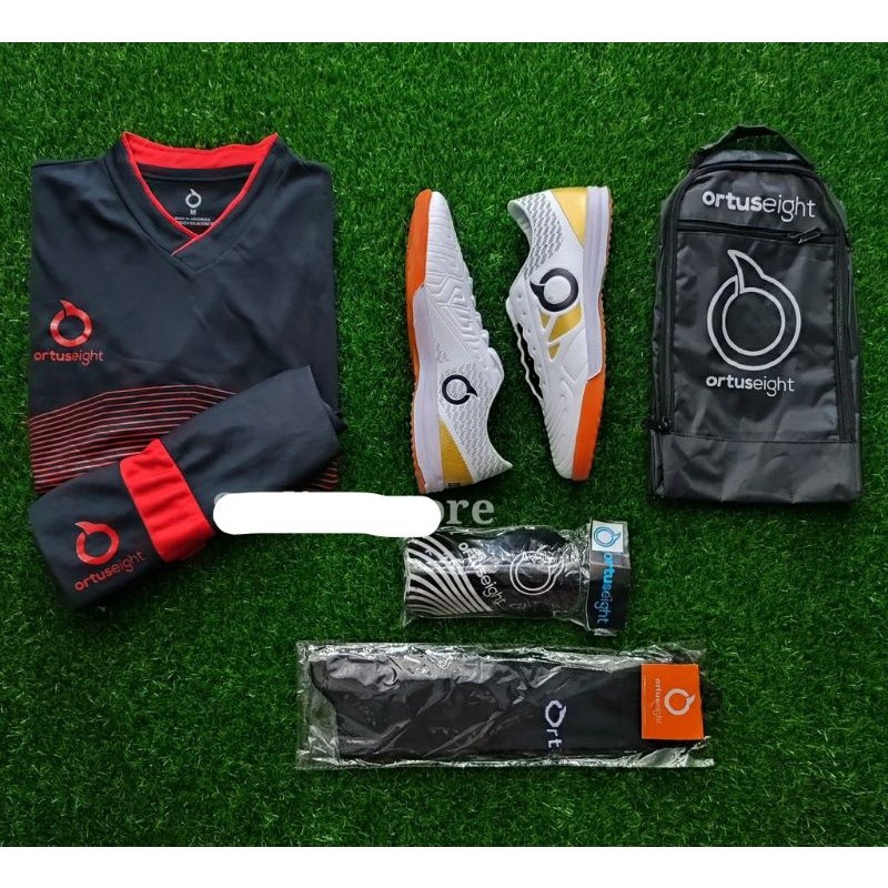 Awet Sepatu Futsal Ortuseight Original Terbaru Komplit Ukuran 38-43 Sepatu Futsal Dewasa