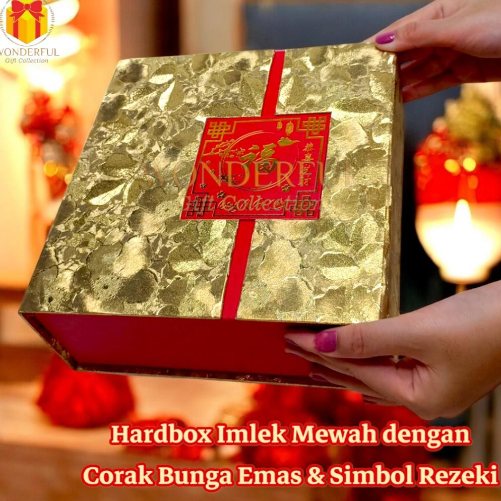 

BR - Hardbox Imlek Chinese New Year Magnet Box Wallpaper Rumah Chinese Classic 22x22x8 CNY-P-WP-GOLD-FU TERLARIS