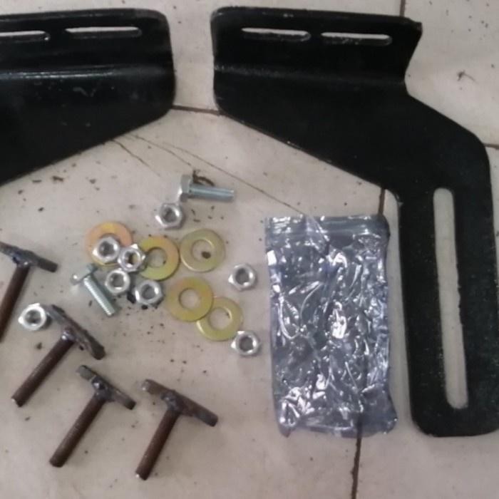 Bracket Towing Bar / Towing Belakang Avanza