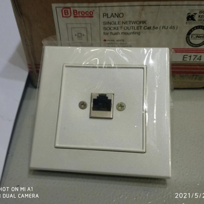 TERMURAH STOP KONTAK OUTLET DATA CAT 5E ( RJ 45 ) BROCO PLANO /