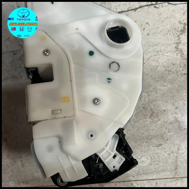 TERMURAH DOORLOCK PINTU DEPAN KIRI SUZUKI NEW BALENO HATCHBACK 2018 ORIGINAL