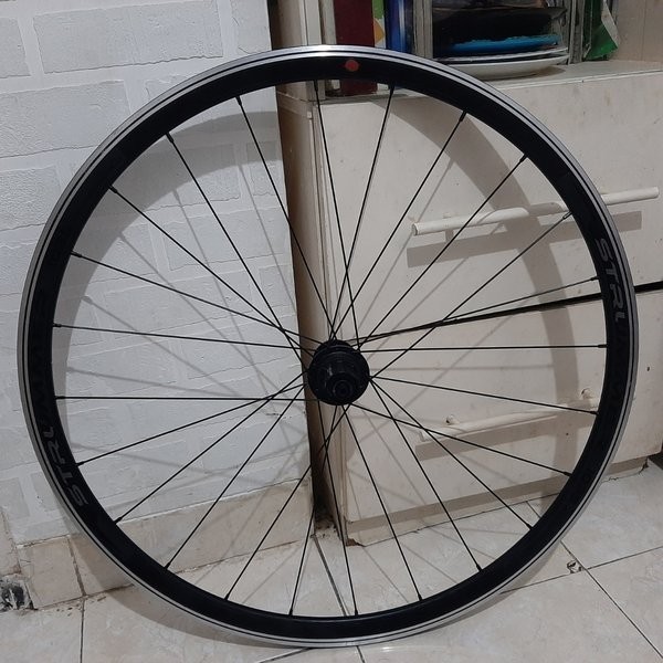 WHEELSET 700C STRUMMER AERO ROAD HUB STRUMMER RATCHET HR10 / HR20