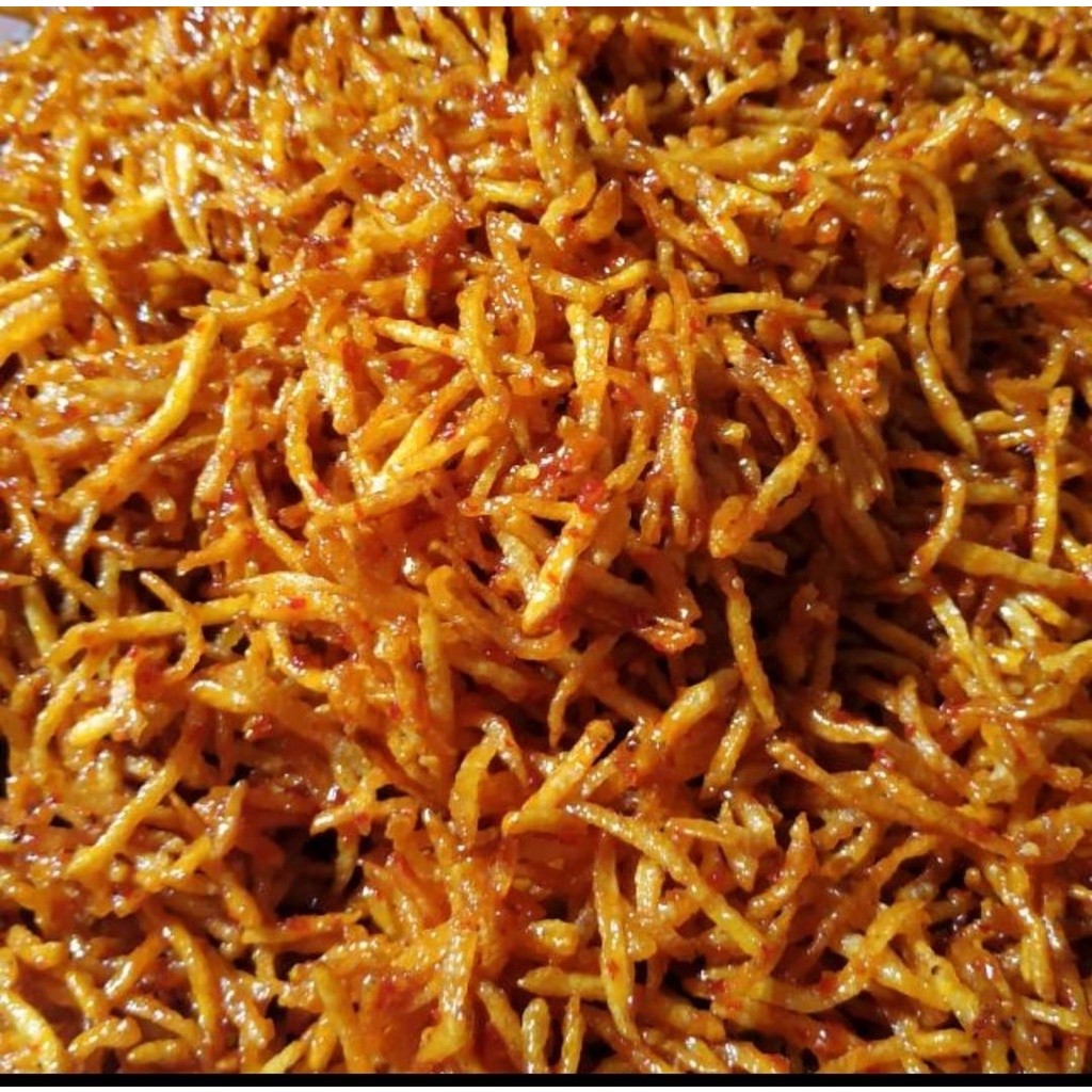 

KENTANG MUSTOFA 1 KG - FREE BUBLE WRAP ( ORIGINAL 800 gr, PEDAS & PEDAS JERUK 1 KG )