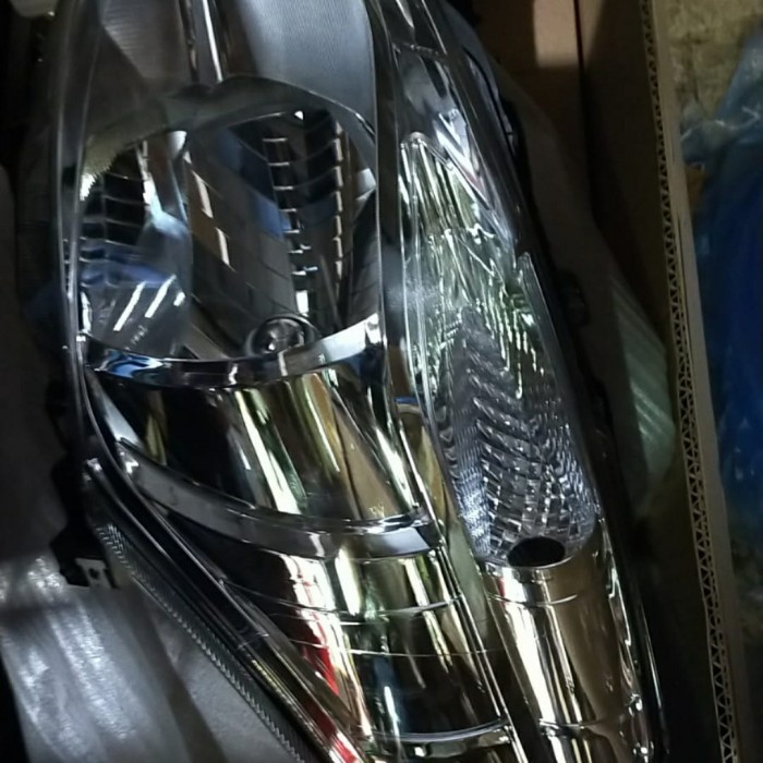 Headlamp suzuki ERTIGA DREZA