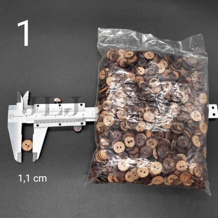 Kancing Batok / kancing batok kayu / kancing Kelapa High Quality