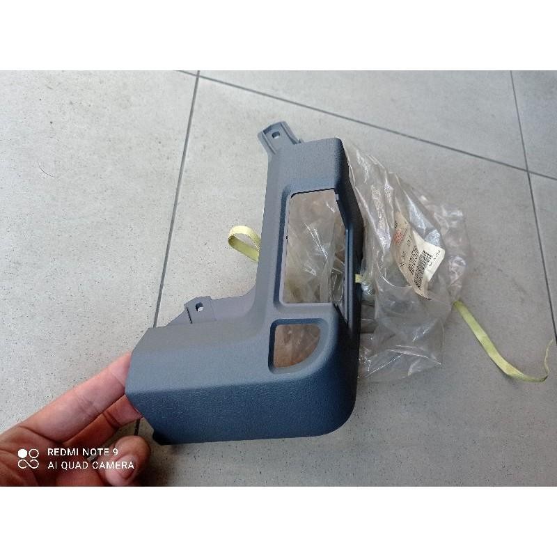 Panel Sudut Dashboard Baru Ori Mitsubishi L300, Tutup Minyak Rem Dasbor