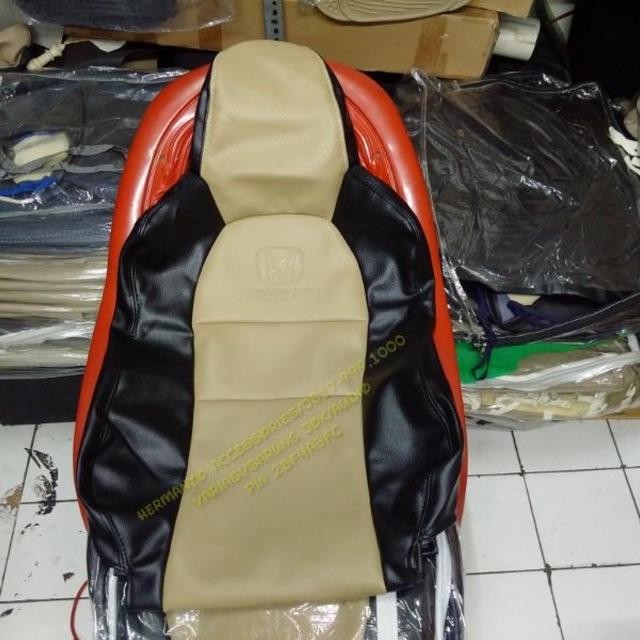 Sarung Jok Brio 2 Warna Hitam Capucinno Variasi - Berkat Motor