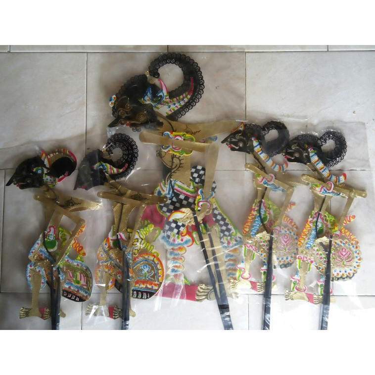 WAYANG KULIT PANDAWA LIMA TANPA NAKULA SADEWA