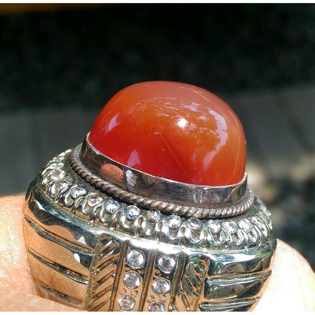 Natural Bacan Obi Top Kristal Alas Reddish Origin Halmahera