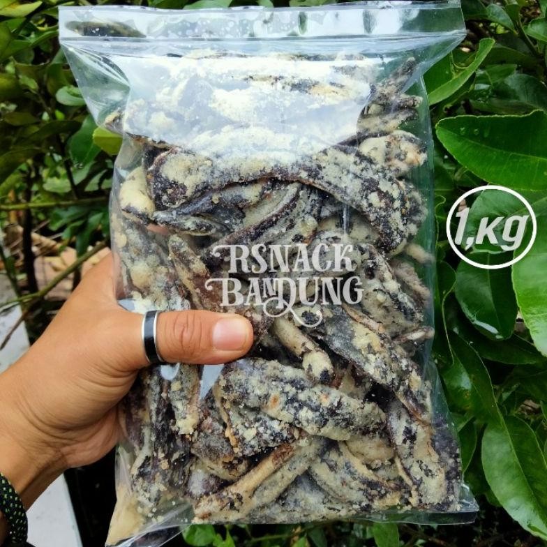 

cemilan sale pisang jari pum 1kg.