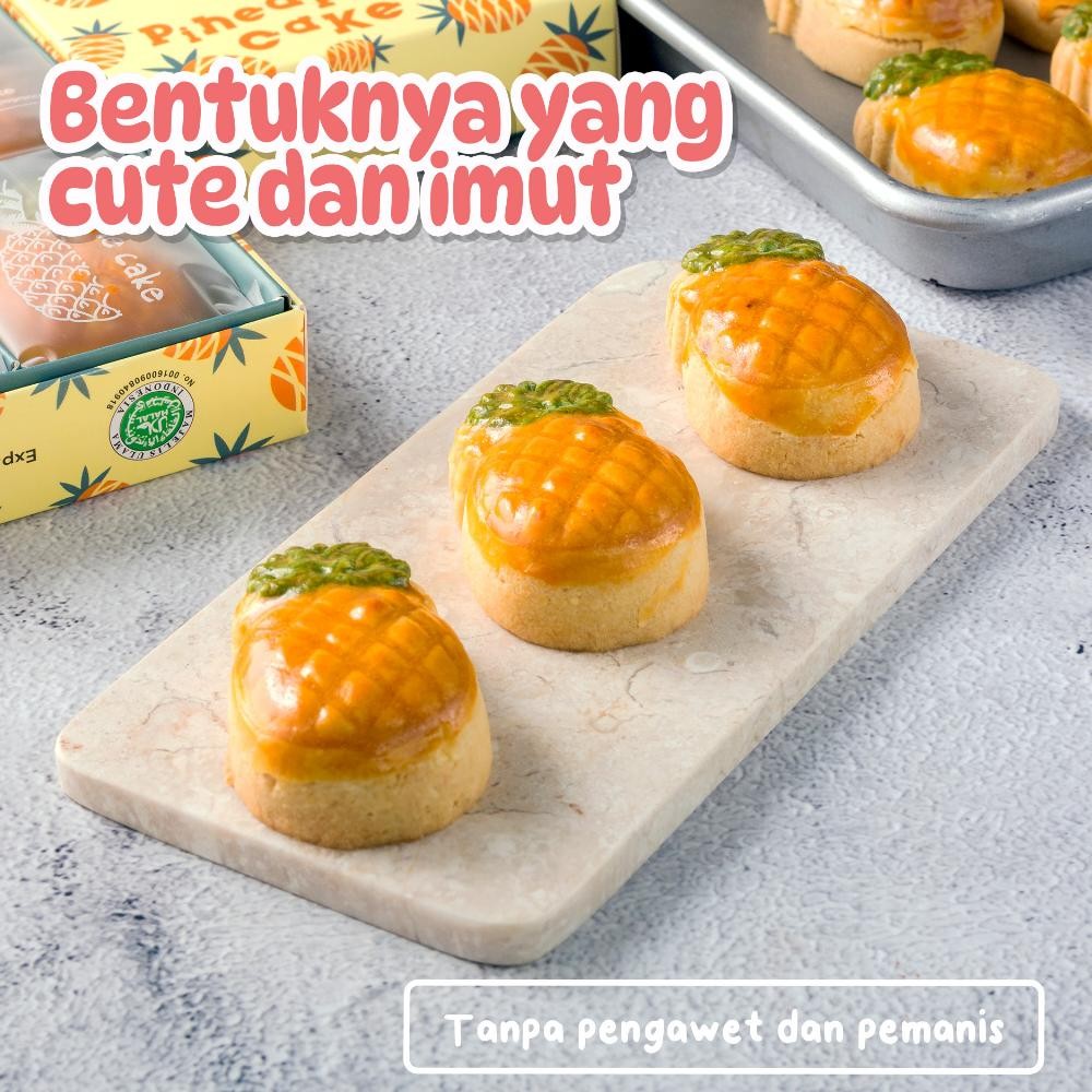 

NASTAR JUMBO DELICUTE SELAI NANAS - ISI 6 PCS (UKURAN BOX 23x11,5x3 CM)