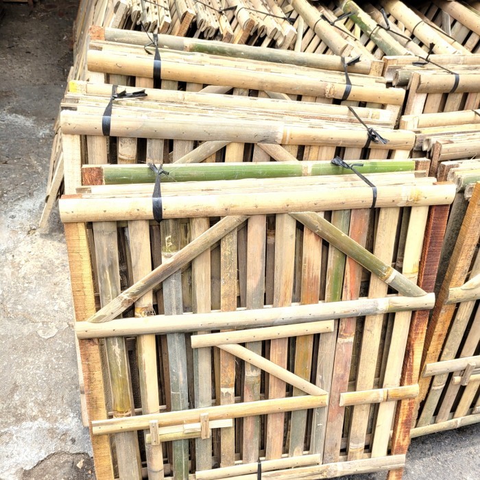 TERBARU kandang ayam bambu bongkar pasang