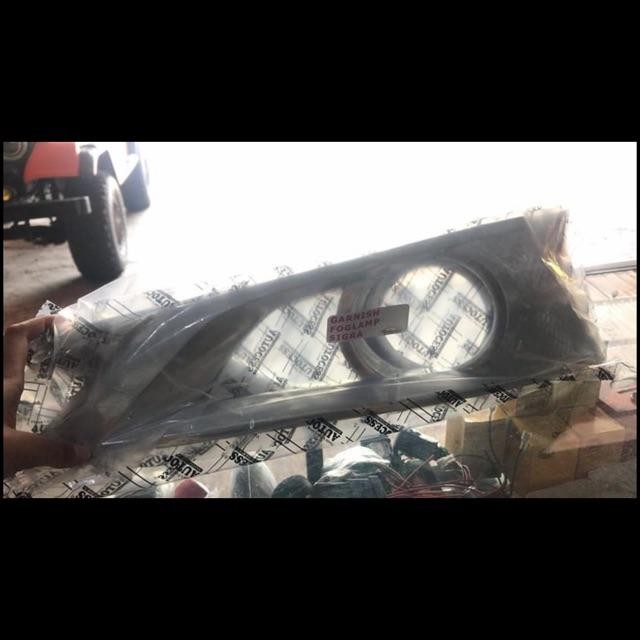 Garnish Foglamp Sigra