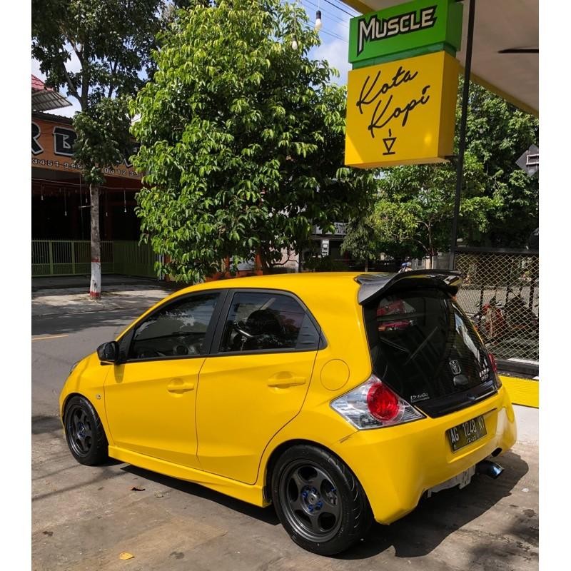 Spoiler Spoon Brio Old Carbon Kevlar