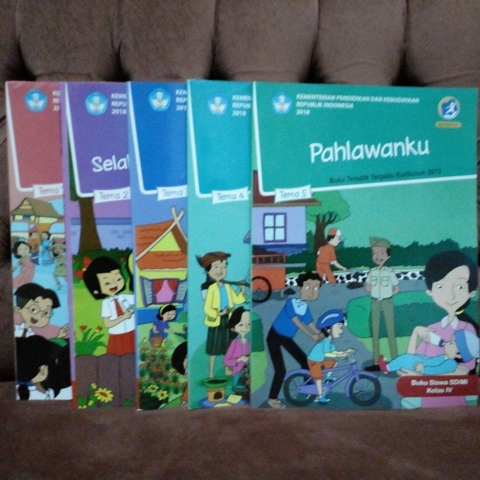 

BISA FAKTUR Buku Tematik Sd Kelas 4 Tema 1,2,3,4,5