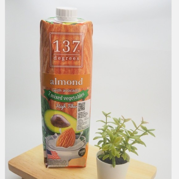 

137 Degrees Almond Milk With Avocado 1 Liter