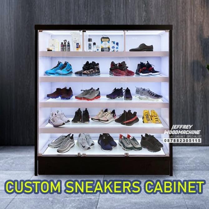 Custom Lemari Rak Display Pajang Kaca Sneakers Sepatu Mewah Premium