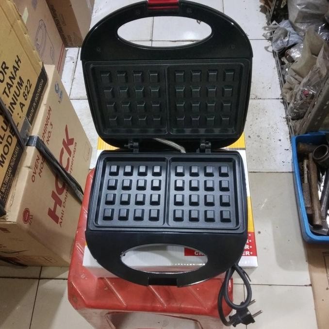 Waffle Maker Listrik Lolitaputrisari