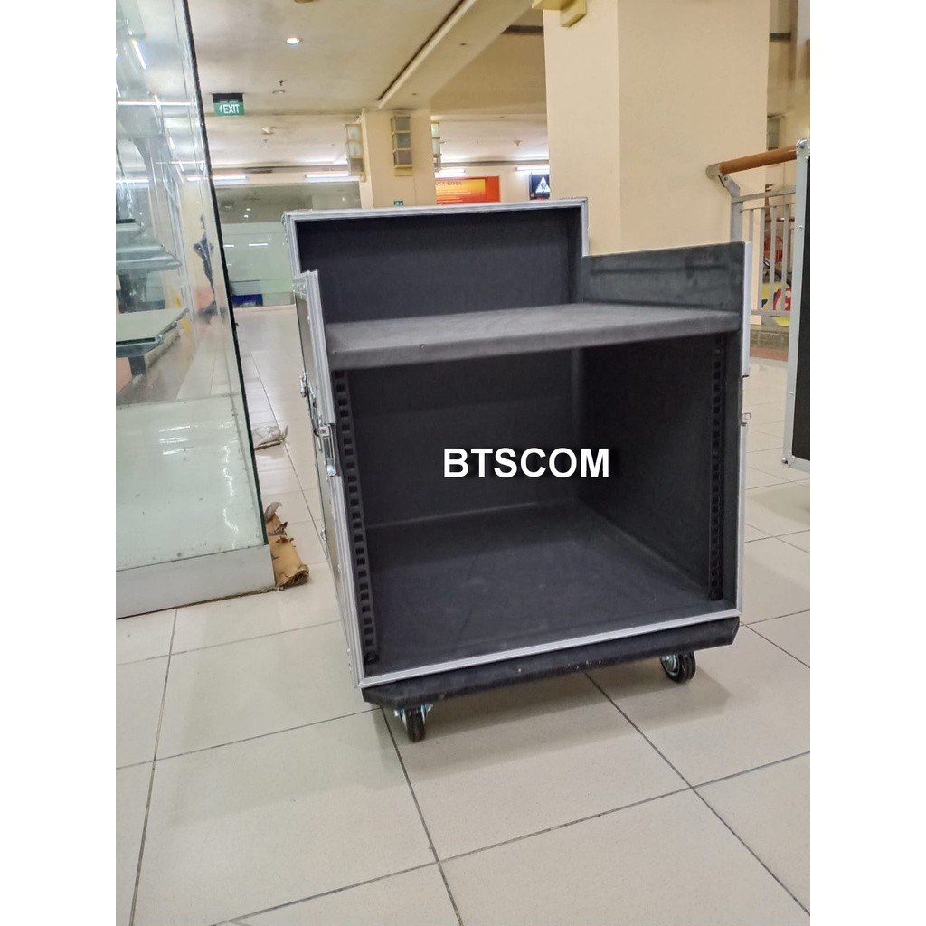 BOX HARDCASE 16U PLUS MIXER HARDCASE 12U PLUS MIXER HARDCASE 10U HARDCASE 8U HARDCASE 6 U PLUS MIXER