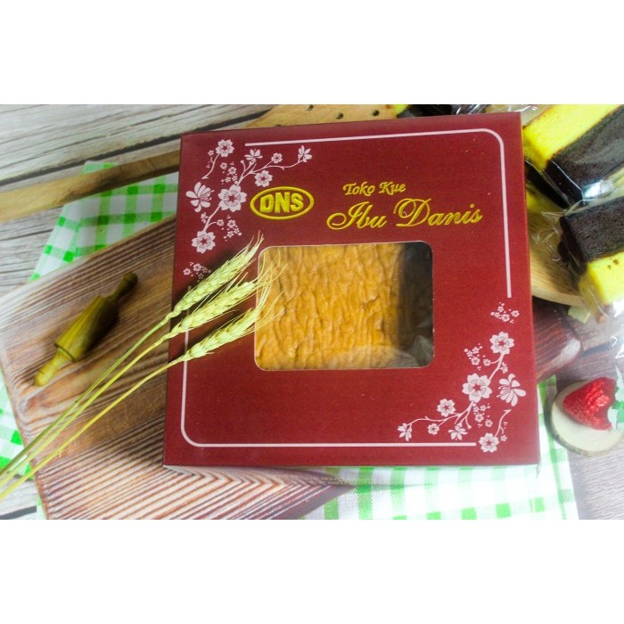 

LAPIS MANDARIN / KUE LEBARAN ARISAN DAN NATAL / OLEH-OLEH KHAS