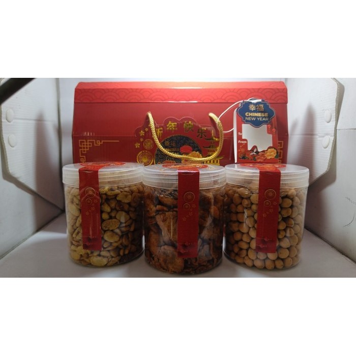 

PARCEL IMLEK HAMPERS IMLEK 1 DUS ISI 3 TOPLES HALAL