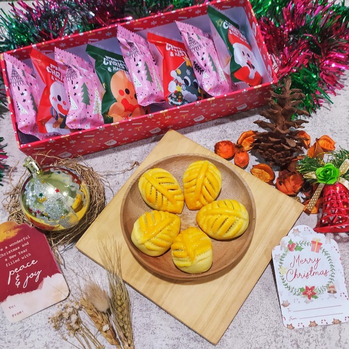 

NASTAR DAUN JUMBO PREMIUM HAMPERS NATAL