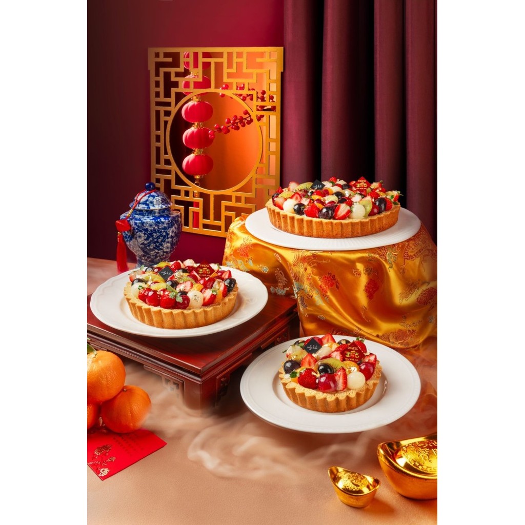 

CNY WHOLE FRUIT TART BY EMILYS.BAKE