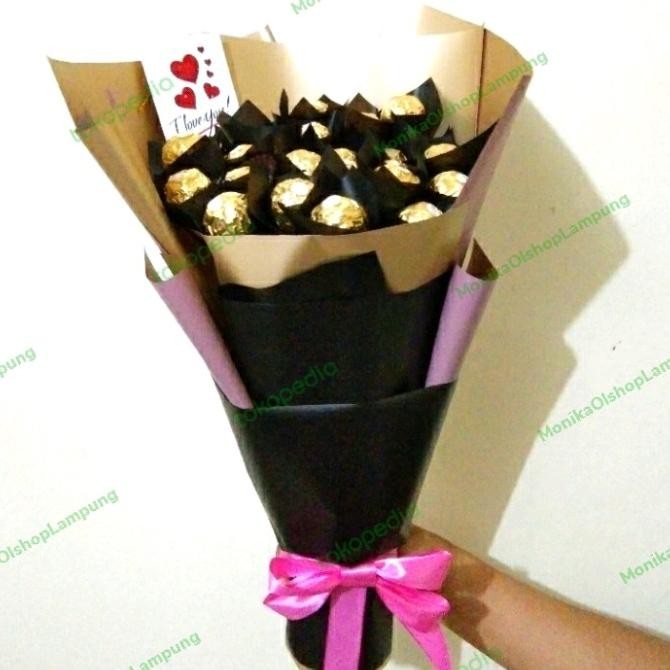 

Buket Coklat Ferrero Rocher Hadiah Ulang Tahun Valentine Anniversary