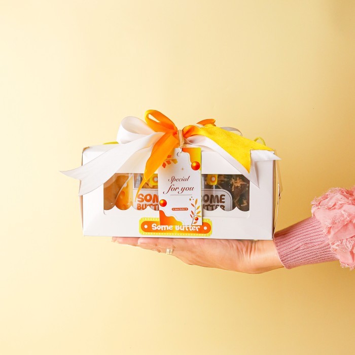 

Hampers Kue Kering Parcel Cookies 2 Toples+Box Oleh-Oleh Kado