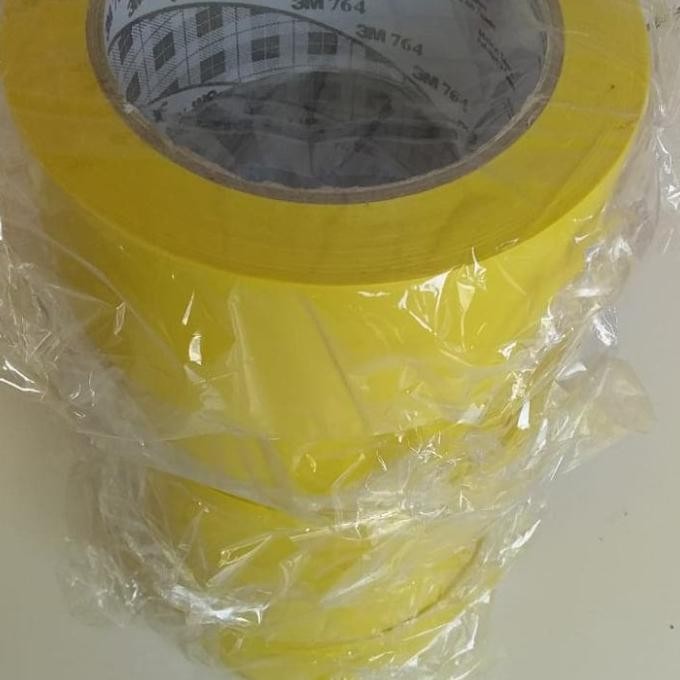 

LAKBAN LANTAI 3M 764 VINYL FLOOR MARKING TAPE - LAKBAN LANTAI 4"X33M ASLI