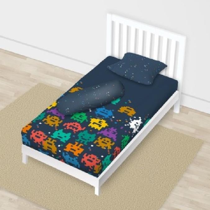 California Sprei Single Full Fitted 120X200 Invaders