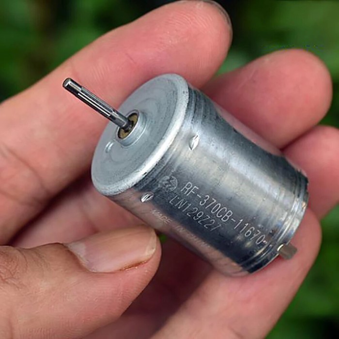 1PCS MICRO DC MOTOR RF-370CB-11670 DC 12V-24V 24MM 4500 RPM FOR CAR