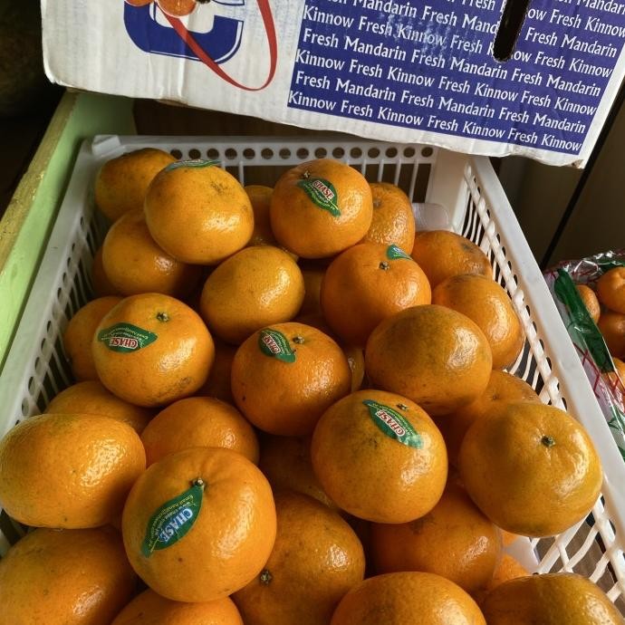

SALE! JERUK KINNOW SEGAR IMPORT PAKISTAN 1 DUS 10 KG
