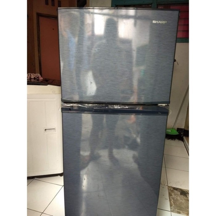 SHARP Kulkas 2 Pintu 200 Liter SJ 195 MN HS Low Watt Tanpa Bunga Es