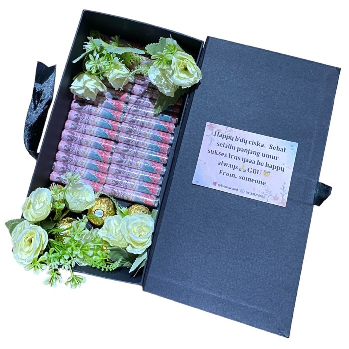 

PEMBUATAN BUKET UANG, HAMPERS UANG, MONEY BUKET, BUKET UANG, BOX UANG, GIFT BOX, HAMPERS UANG, BUKET