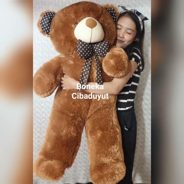 

BONEKA TEDDY BEAR BERUANG GIANT 1 METER BAGUS