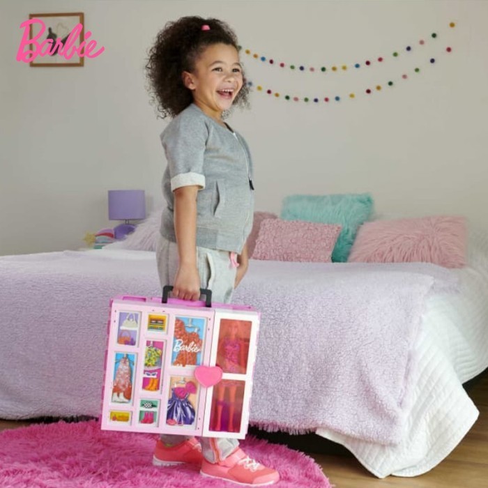 

BARBIE DREAM PINK CLOSET DOLL AND PLAYSET - MAINAN AKSESORIS BONEKA