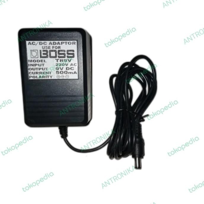 Adaptor untuk efek gitar BOSS VE-20