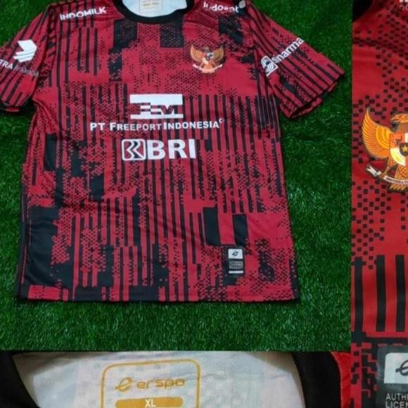 Jersey Baju Bola Timnas Indonesia Training Prematch 2024 Merah